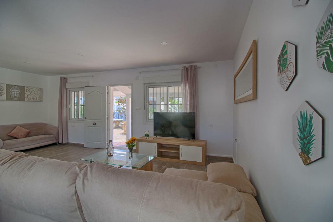 Holiday Villa Tatiana Calpe Bagian luar foto