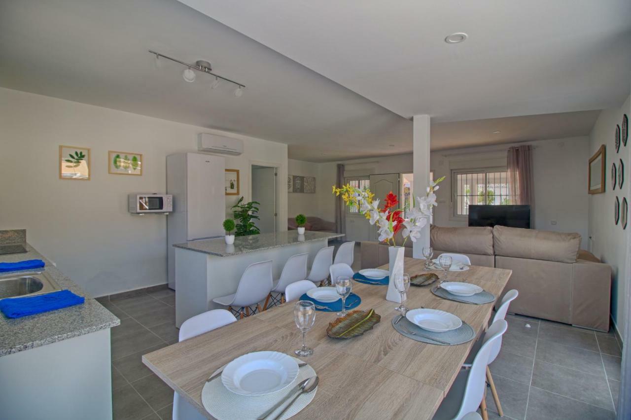Holiday Villa Tatiana Calpe Bagian luar foto