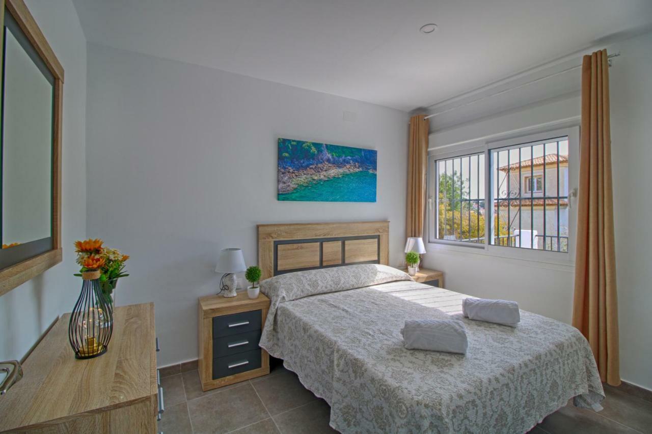 Holiday Villa Tatiana Calpe Bagian luar foto